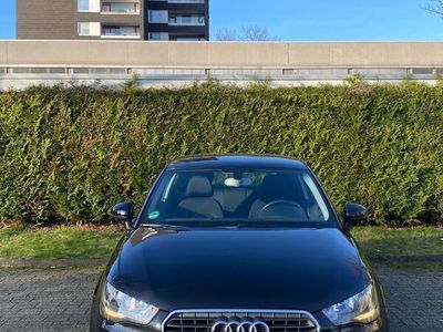 gebraucht Audi A1 1.2 attraction *Sitzheizung*