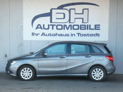 Gebraucht Mercedes B180 109 PS (80 kW) 2014 Grau Kleinwagen
