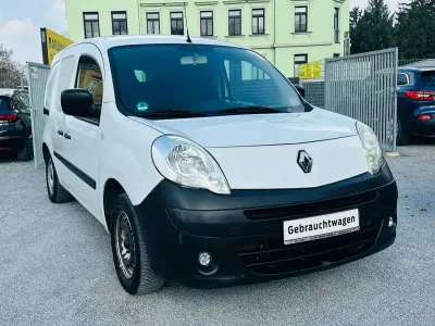 Gebraucht Renault Kangoo Basis 68 PS (50 kW) 2009 Gletscherweiss Van / Kleinbus