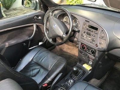 Second-hand Saab 900 Cabriolet 150 CP (110 kW) 1994 Negru Cabrio