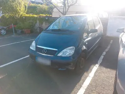 Gebraucht Mercedes A140 82 PS (60 kW) 2002 Blau Kleinwagen