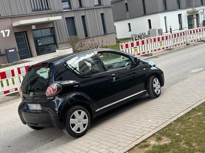 Second-hand Toyota Aygo 68 CP (50 kW) 2009 Hatchback