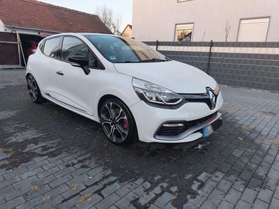 Gebraucht Renault Clio IV Trophy 220 PS (161 kW) 2016 Weiß Kleinwagen