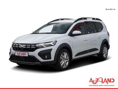 Weiß Gebraucht 2024 Dacia Jogger Expression Van / Kleinbus | 20.490 € (Etwas zu teuer)