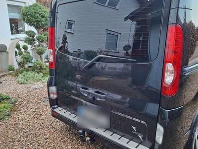 Gebraucht Renault Trafic 115 PS (84 kW) 2014 Schwarz Van / Kleinbus