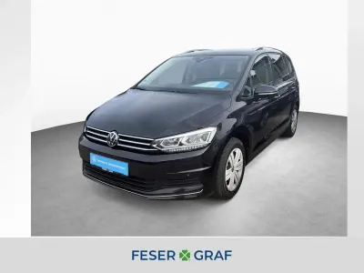 Gebraucht VW Touran Active 150 PS (110 kW) 2023 Schwarz Van / Kleinbus