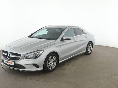 Grau Gebraucht 2018 Mercedes CLA180 Urban Limousine | 18.660 € (Fairer Preis)