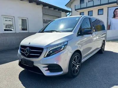 Gebraucht Mercedes V250 Exclusive 190 PS (139 kW) 2018 Silber Van / Kleinbus