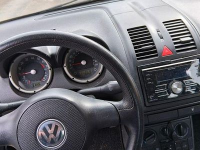 VW Lupo