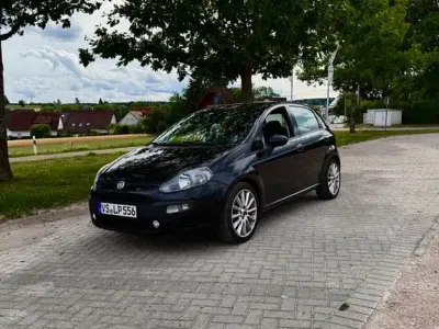 Gebraucht Fiat Punto Evo 77 PS (56 kW) 2010 Schwarz Kleinwagen