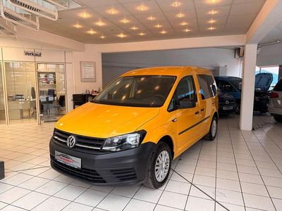 Gebraucht VW Caddy Trendline 102 PS (75 kW) 2016 Gelb Van / Kleinbus