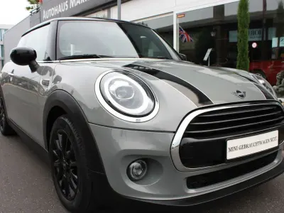 Gebraucht Mini Cooper 136 PS (100 kW) 2019 Grau Kleinwagen