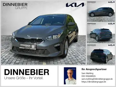 Gebraucht Kia Ceed Vision 140 PS (102 kW) 2021 Grau Kleinwagen
