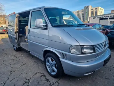 Usata VW Caravelle 151 CV (111 kW) 2000 Argento Furgone
