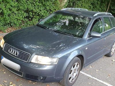 Używany Audi A4 Basis 131 KM (96 kW) 2004 Szary Kombi