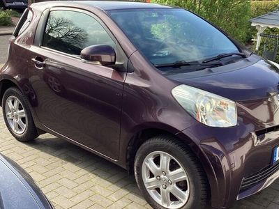 gebraucht Toyota iQ 1,0. Benzin 68 PS