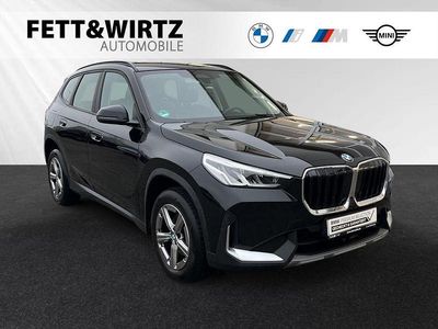Schwarz uni Gebraucht 2023 BMW X1 SUV | 32.870 € (Fairer Preis)