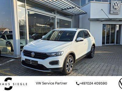 Second-hand VW T-Roc Active 150 CP (110 kW) 2021 Alb SUV