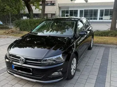 Gebraucht VW Polo Highline 95 PS (69 kW) 2019 Schwarz Kleinwagen