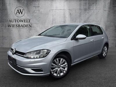 Gebraucht VW Golf VII Comfortline 116 PS (85 kW) 2018 Silber Limousine