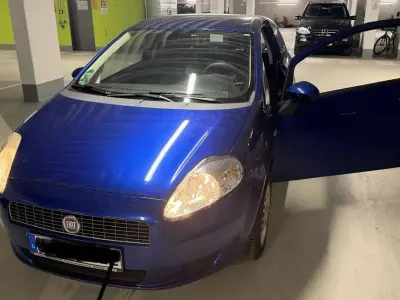 Gebraucht Fiat Punto 65 PS (47 kW) 2008 Blau Kleinwagen