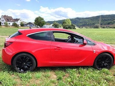 Opel Astra GTC