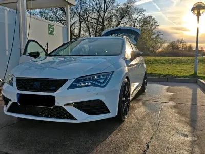 Gebraucht Seat Leon ST CUPRA 300 PS (220 kW) 2017 Weiß Kombi