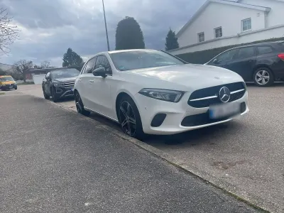 Gebraucht Mercedes A200 163 PS (119 kW) 2018 Weiß Limousine
