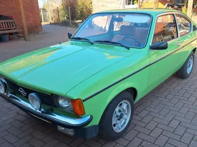Używany Opel Kadett 60 KM (44 kW) 1978 Zielony Coupe