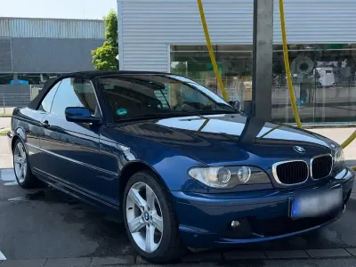 Gebraucht BMW 318 Cabriolet 143 PS (105 kW) 2003 Blau Cabrio