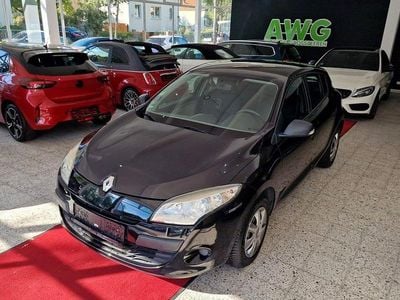 Schwarz Gebraucht 2011 Renault Mégane III Limousine | 4.900 € (Fairer Preis)
