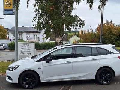 Weiß Gebraucht 2021 Opel Astra Ultimate Kombi | 17.400 € (Teuer)