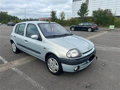 Renault Clio II