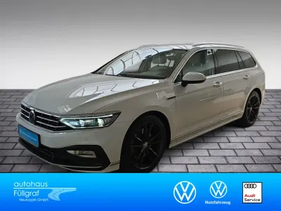 Gebraucht VW Passat Elegance 272 PS (200 kW) 2021 Kombi