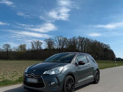 Gebraucht Citroën DS3 155 PS (114 kW) 2012 Grau Kleinwagen