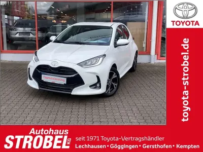 Neu Toyota Yaris Hybrid 116 PS (85 kW) 2025 Schneeweiß Kleinwagen