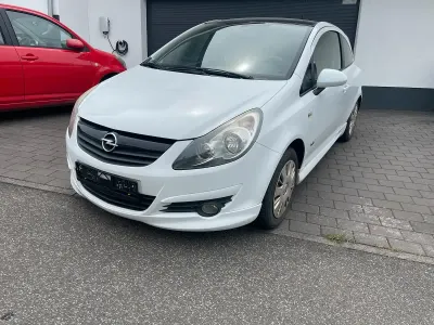 Gebraucht Opel Corsa OPC 81 PS (59 kW) 2010 Weiß Kleinwagen