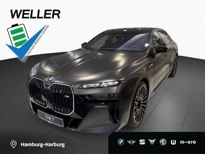BMW M760e