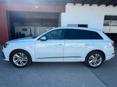 Gebraucht Audi Q7 S-Line 286 PS (210 kW) 2022 Gletscherweißmetallic SUV