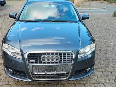 Grau Gebraucht 2007 Audi A4 S-Line Limousine | 4.500 € (Etwas zu teuer)