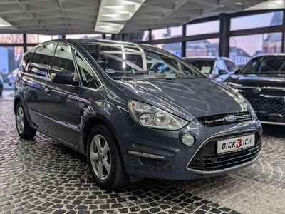 Grau Gebraucht 2011 Ford S-MAX Titanium Van / Kleinbus | 8.980 € (Fairer Preis)