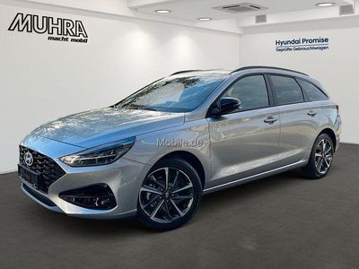 Shimmering silver metallic Gebraucht 2024 Hyundai i30 Advantage Kombi | 25.989 € (Etwas zu teuer)