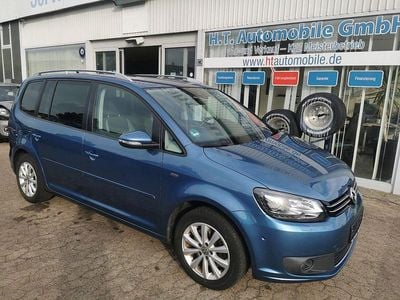 Usata VW Touran Life 140 CV (102 kW) 2014 Blu Monovolume