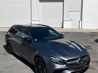 Mercedes E63S AMG