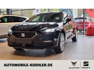 Mitternachtsschwarz metallic Gebraucht 2024 Seat Leon Style Limousine | 20.990 € (Guter Preis)