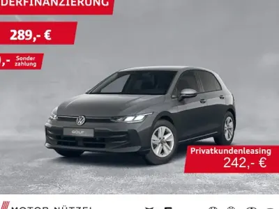 Gebraucht VW Golf VIII Life 116 PS (85 kW) 2024 Grau Limousine