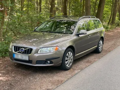 Gebraucht Volvo V70 163 PS (119 kW) 2010 Grau Kombi