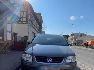 Gebraucht VW Touran 140 PS (102 kW) 2006 Grau Van / Kleinbus