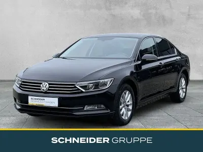 Gebraucht VW Passat Comfortline 150 PS (110 kW) 2015 Schwarz Limousine