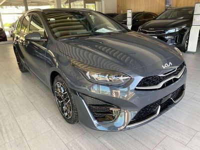 Grau Neu 2025 Kia Ceed Sportswagon GT-Line Kombi | 26.990 €